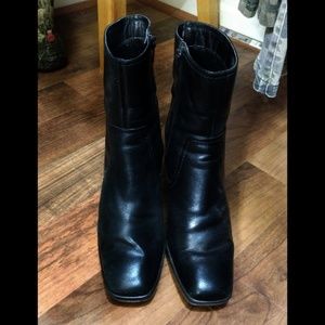 Women's Nine West Black Leather Boots